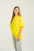 Bild in Galerie-Betrachter laden, Shirt "ue racing team" yellow