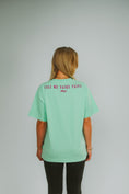 Bild in Galerie-Betrachter laden, Shirt "fairytales" turquoise