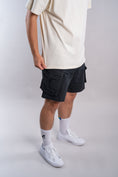 Bild in Galerie-Betrachter laden, Socks "Essential" white