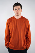Bild in Galerie-Betrachter laden, Longsleeve "Arising" orange