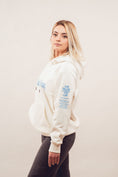 Load image into Gallery viewer, Hoodie "in concert" white
