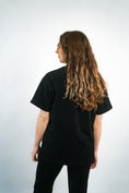 Load image into Gallery viewer, Shirt "Essential 2" black
