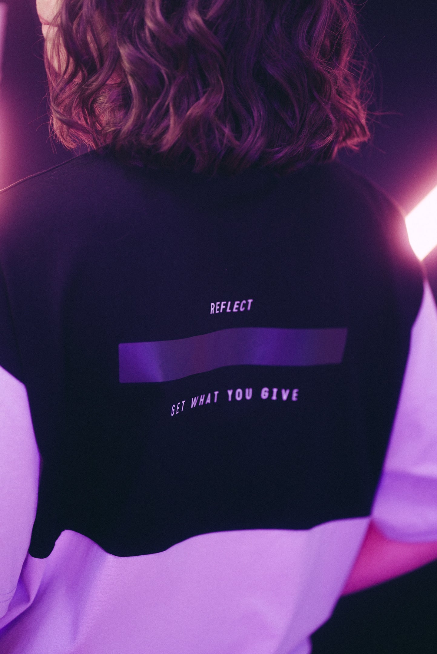 Shirt "reflect" black