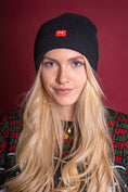 Load image into Gallery viewer, Beanie "ueclothing" grey
